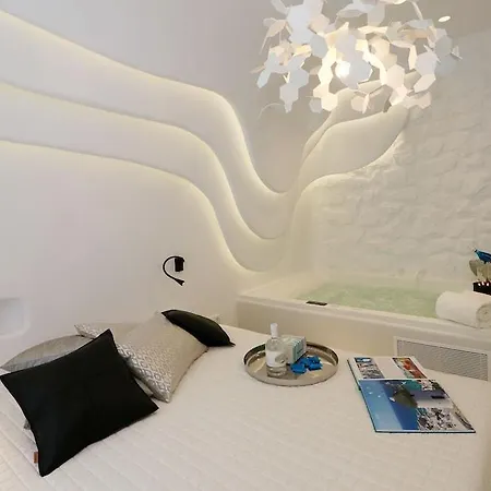 Amazeu Naxos فندق 3*